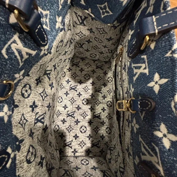 Louis Vuitton Blue Denim On The Go - Picture 3 of 7